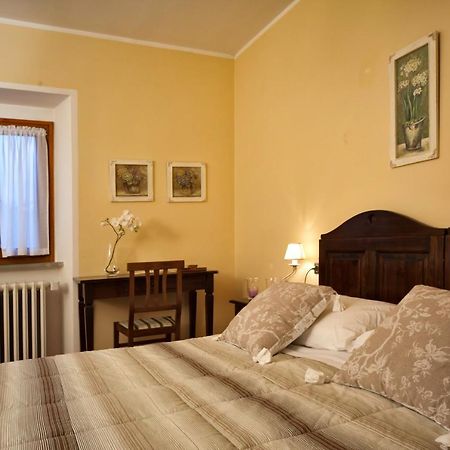 Agriturismo La Collina Delle Stelle Banzena Buitenkant foto