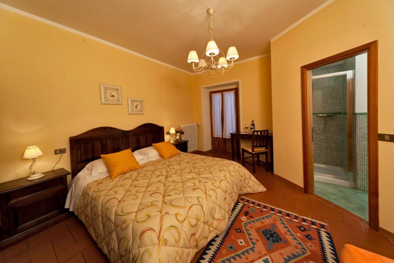 Agriturismo La Collina Delle Stelle Banzena Buitenkant foto