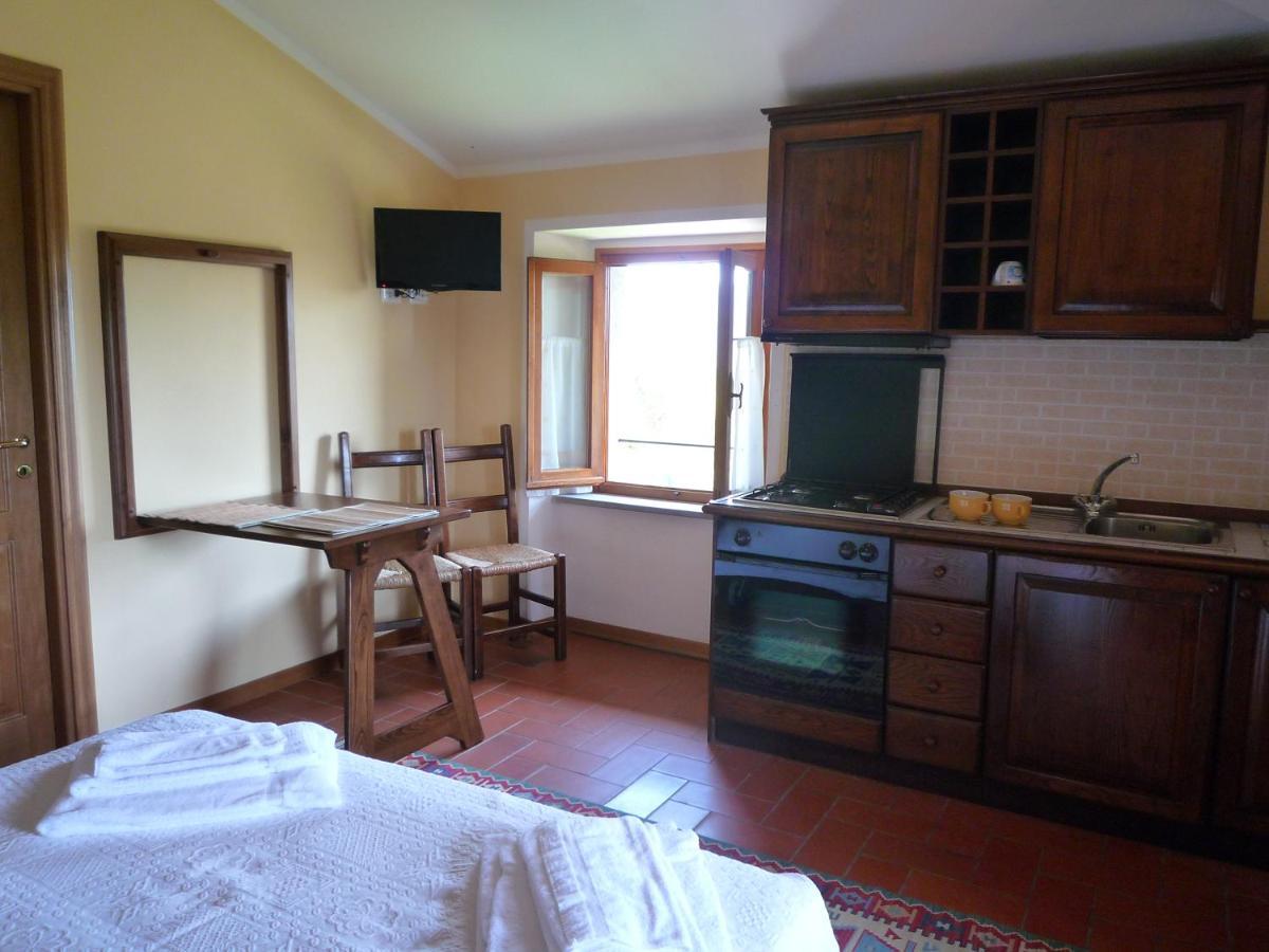 Agriturismo La Collina Delle Stelle Banzena Buitenkant foto