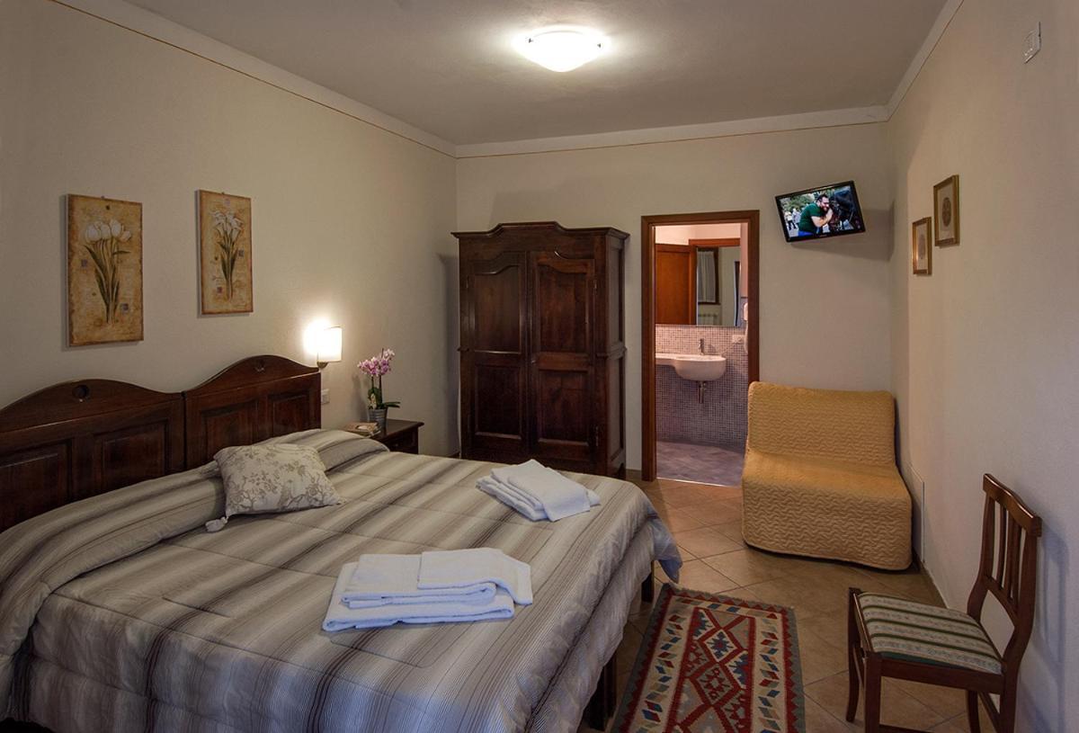 Agriturismo La Collina Delle Stelle Banzena Buitenkant foto