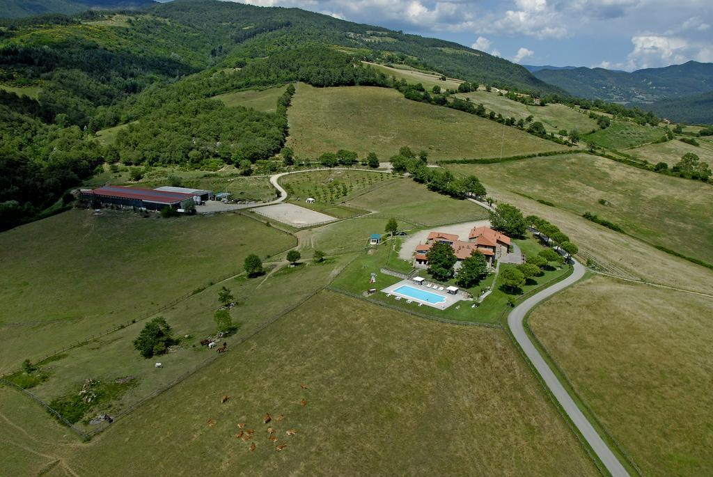 Agriturismo La Collina Delle Stelle Banzena Buitenkant foto